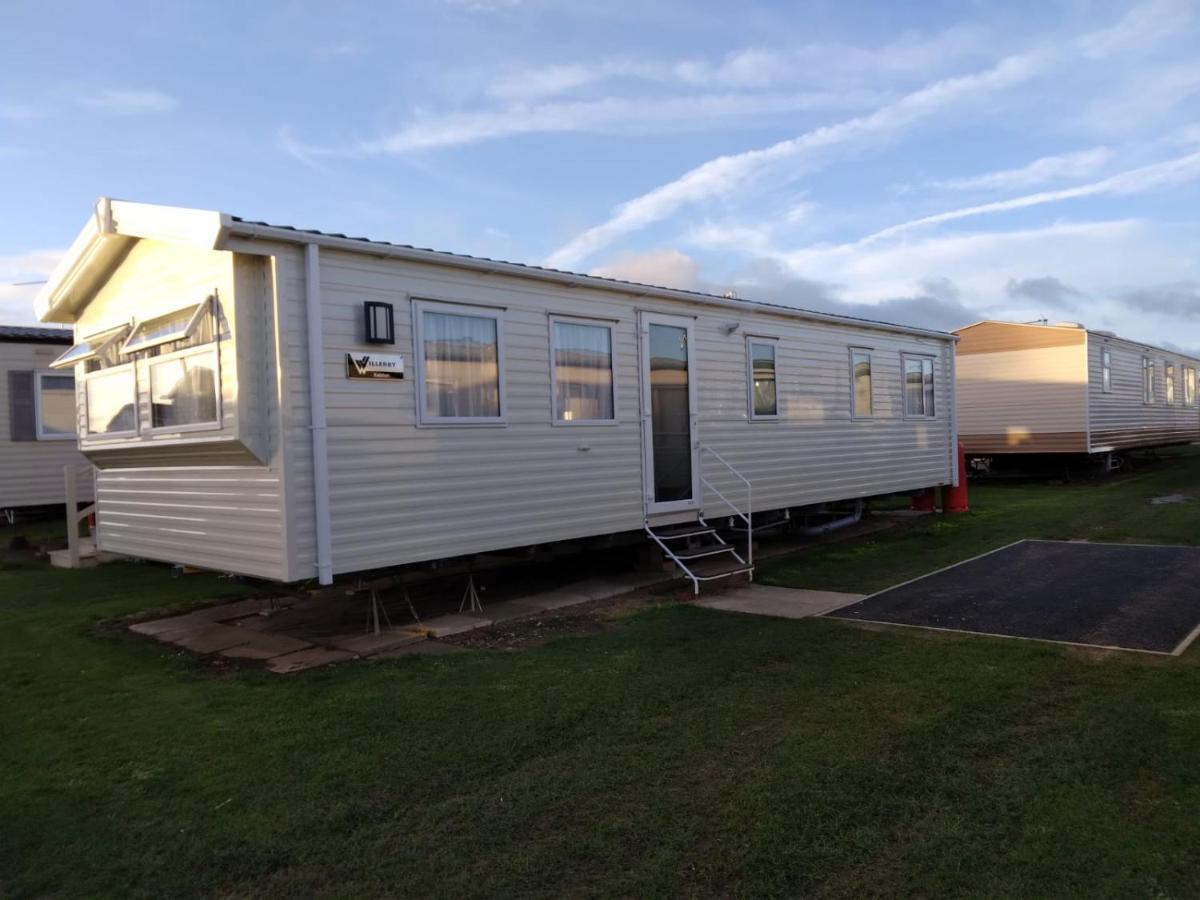 3 Bed ,Sleeps 8 Caravan California Cliffs Holiday Park Scratby Exterior foto